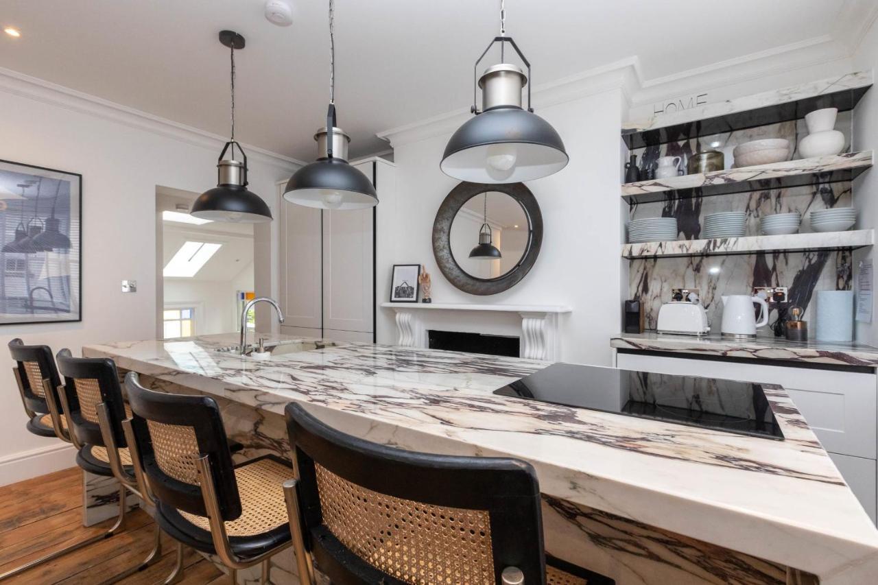 Stylish 2 Bedroom Apartment Near Oxford Street Londra Esterno foto