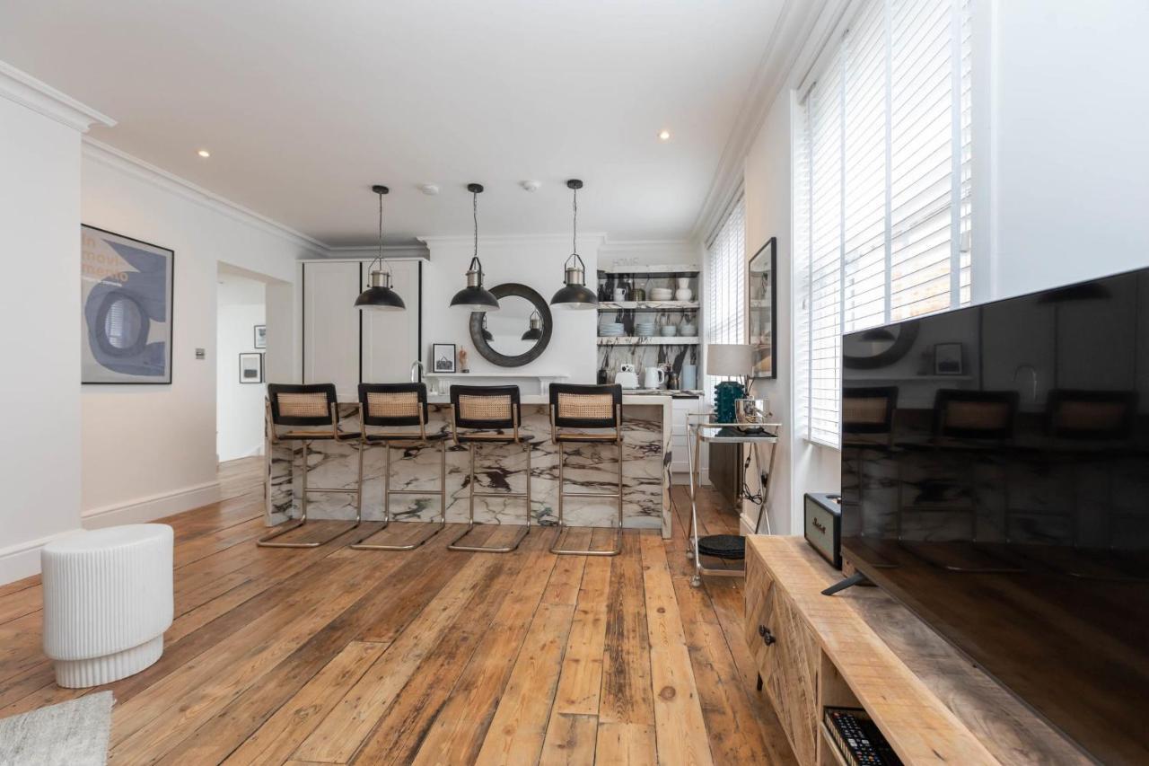 Stylish 2 Bedroom Apartment Near Oxford Street Londra Esterno foto