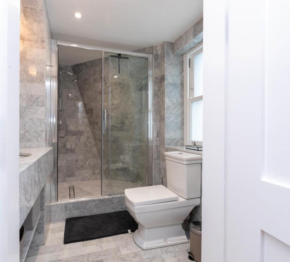 Stylish 2 Bedroom Apartment Near Oxford Street Londra Esterno foto